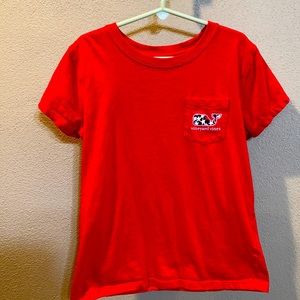 Vineyard vines tee